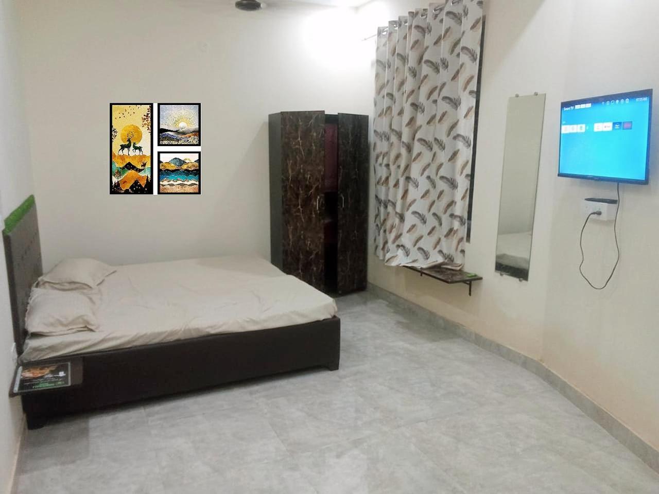 Doiwāla Hotel Jd מראה חיצוני תמונה